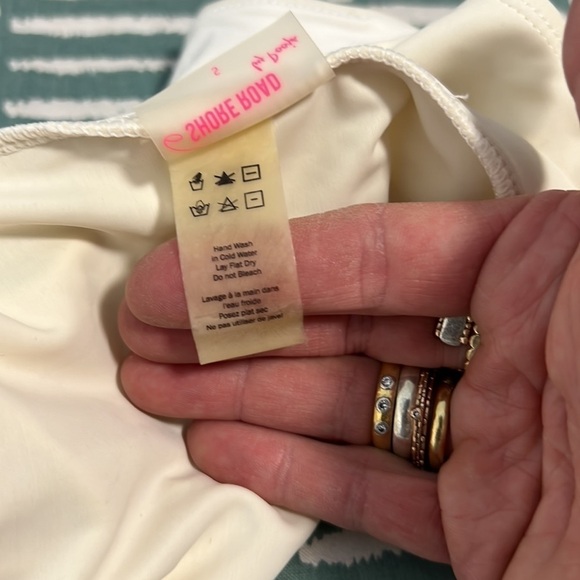 6 Shore Road Off White One Piece Swimsuit Size Small - Picture 6 of 8